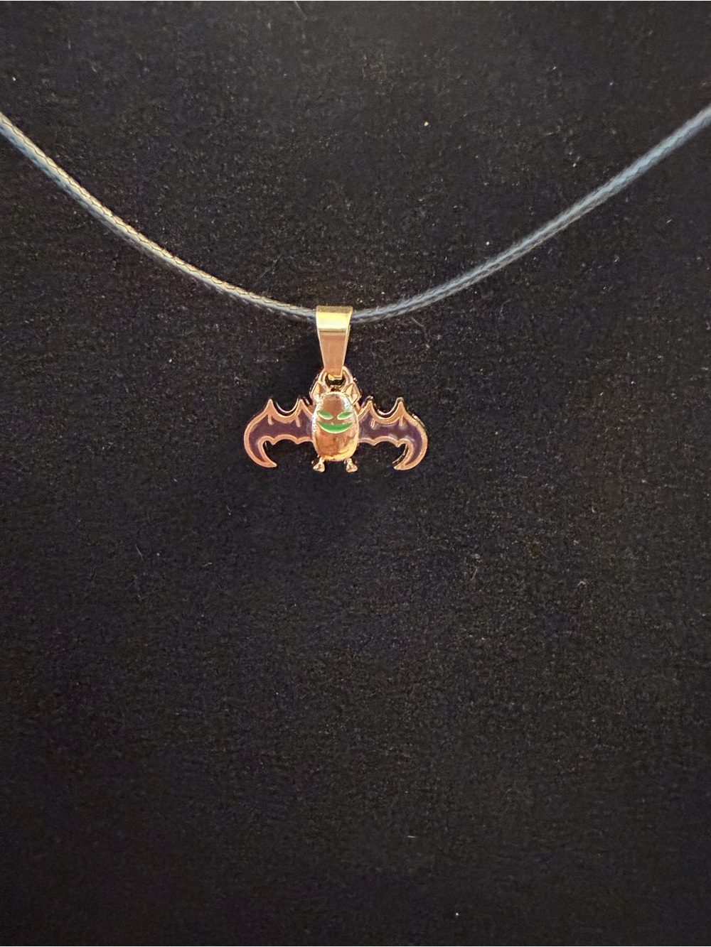 🎃New🎃Gold Bat Pendant Necklace with Green Accent